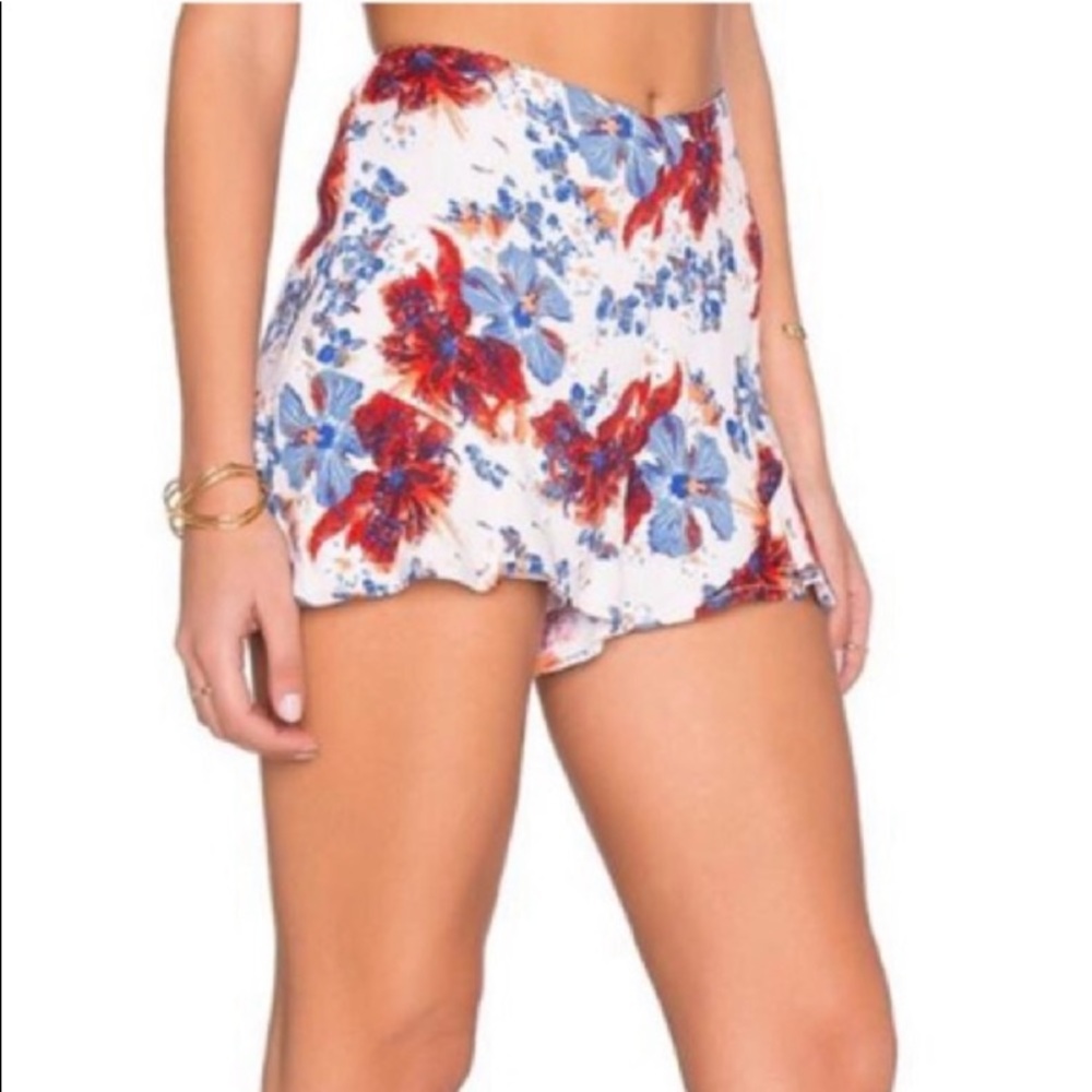 FREE PEOPLE NWT Beautiful  Floral Print High Rise Shorts Size 12